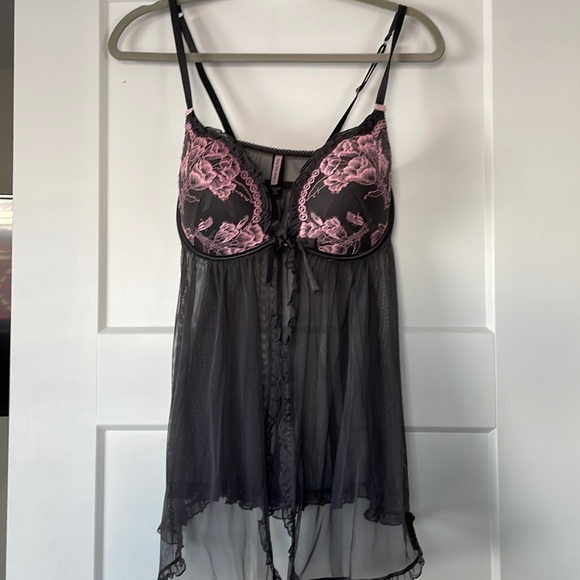 Victoria's Secret Other - Victoria’s Secret lingerie top 36D